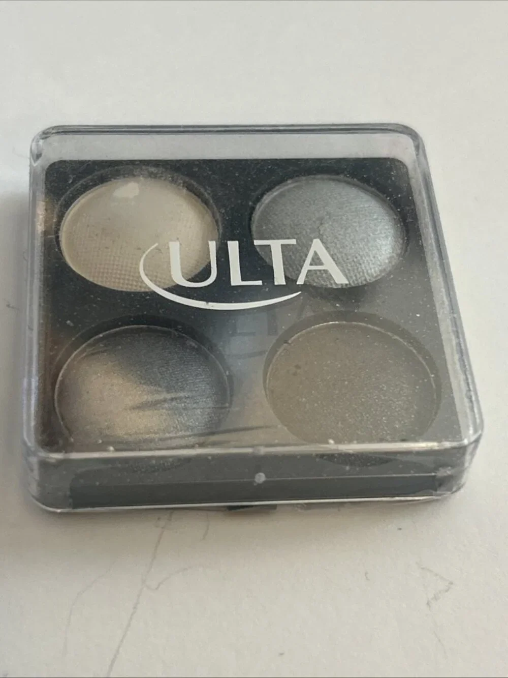 Ulta Eyeshadow Smoky Quad Naked Peacock Moonbeam Galaxy net wt. 0.112oz sealed